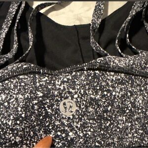 lululemon athletica women Black and White top and black leggins set